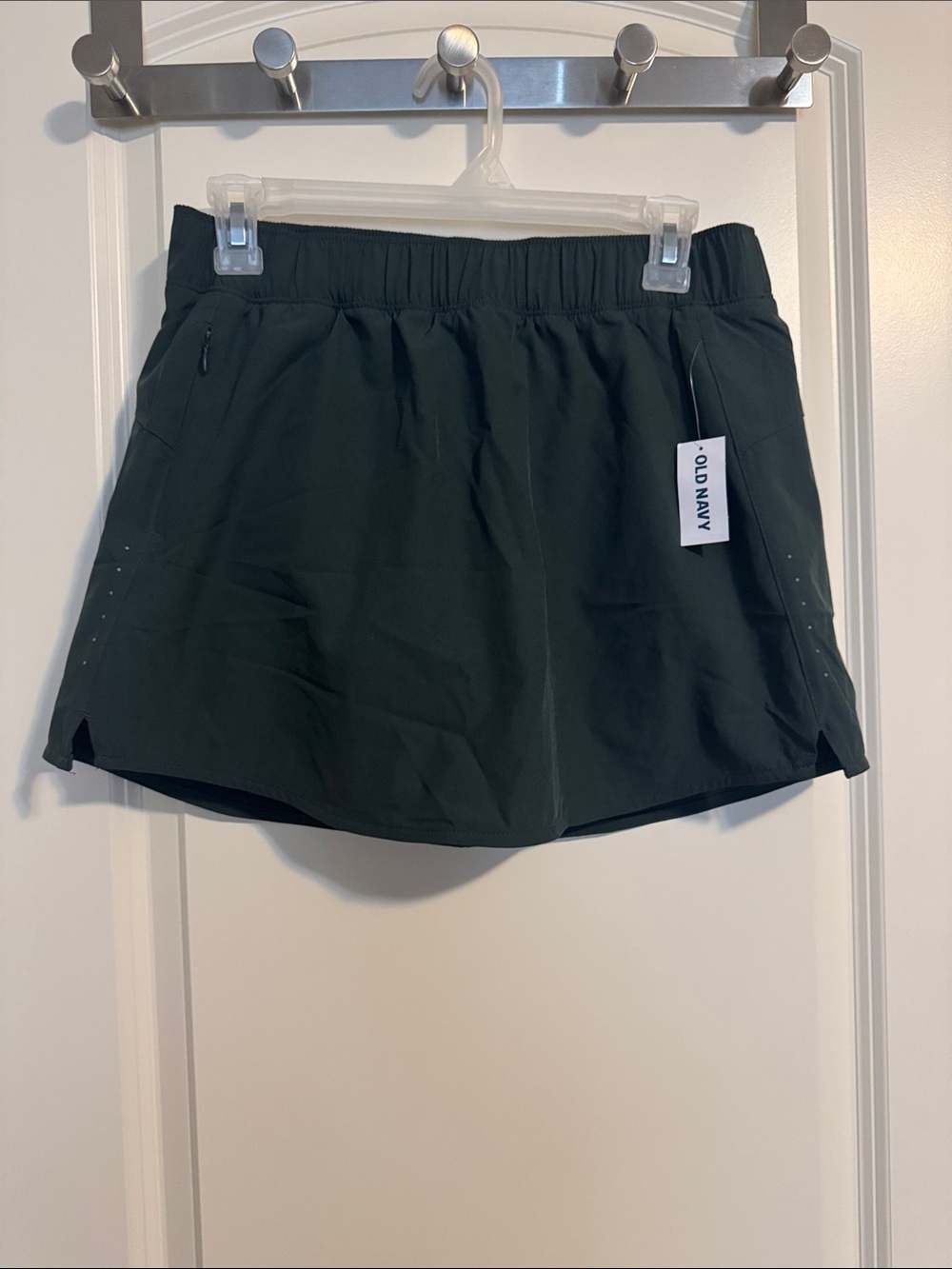 Old Navy Dark Green Athletic Skort with Pockets
